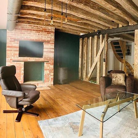 Grand Appartement Charme Ancien Et Confort Льо Ман Екстериор снимка