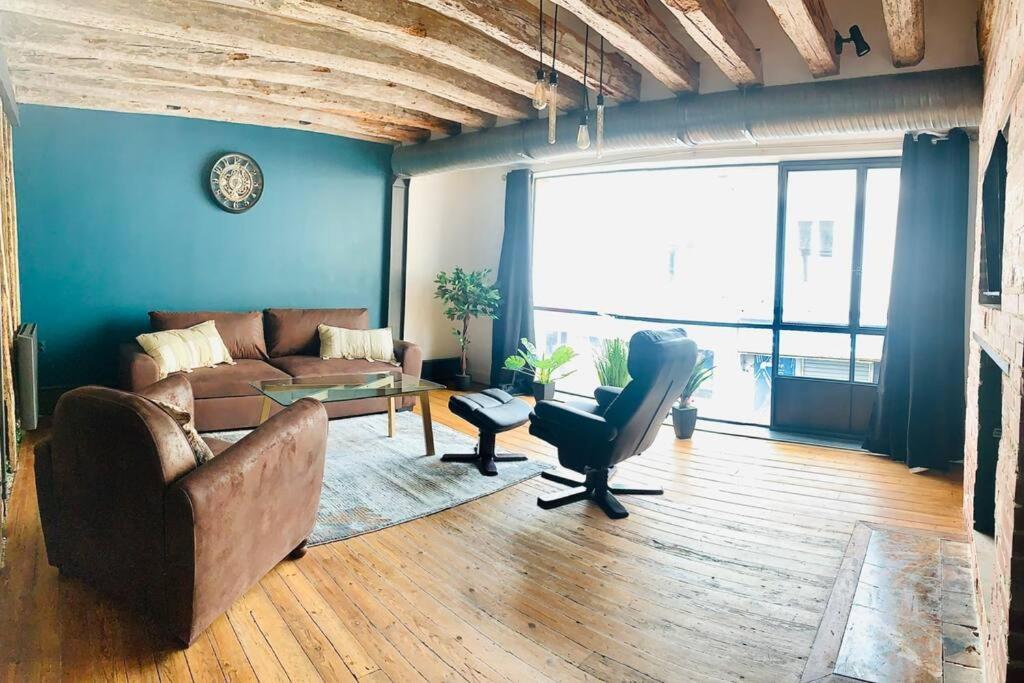 Grand Appartement Charme Ancien Et Confort Льо Ман Екстериор снимка